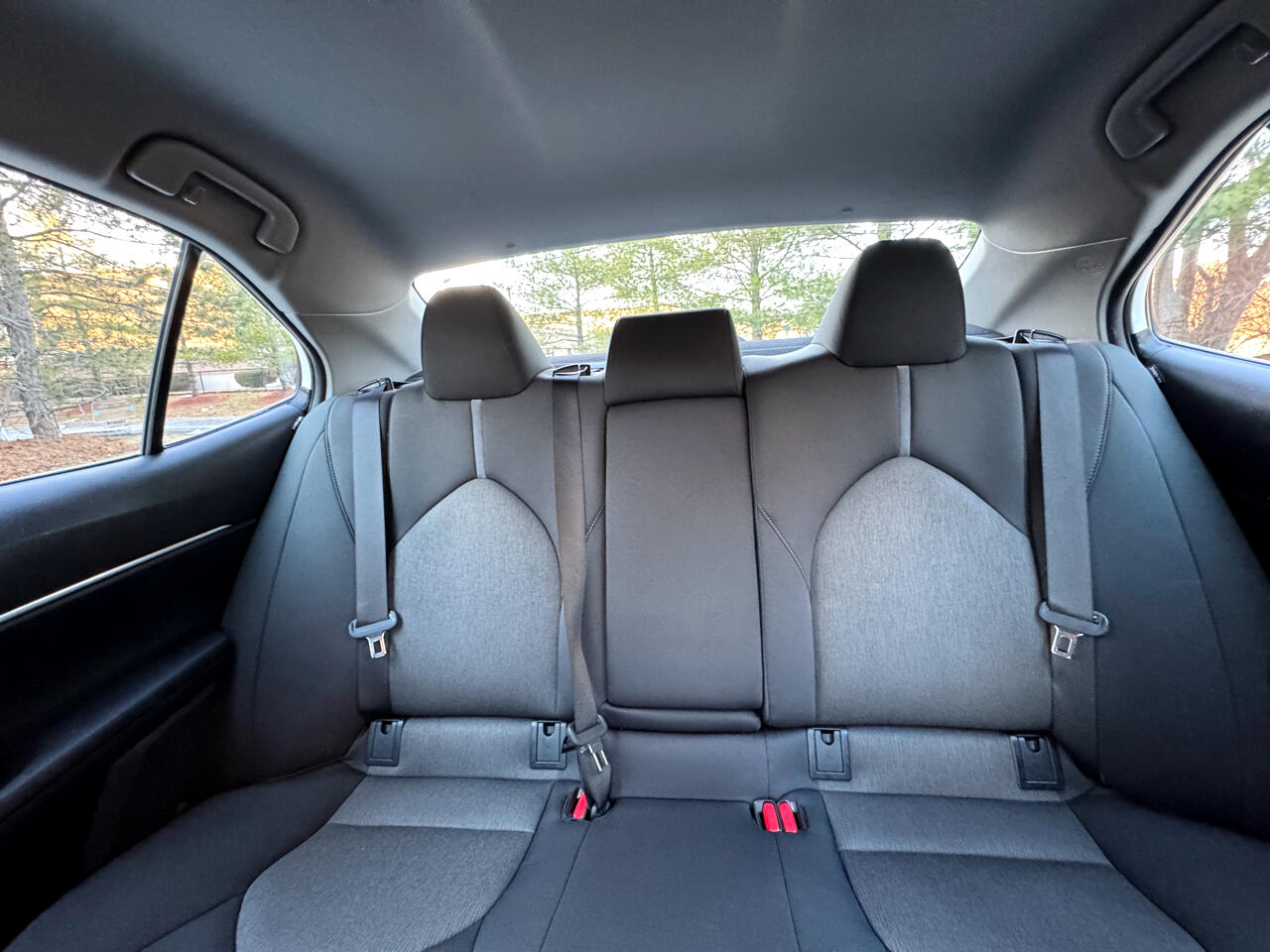 Toyota Camry Hybrid LE CVT (Natl) 2023