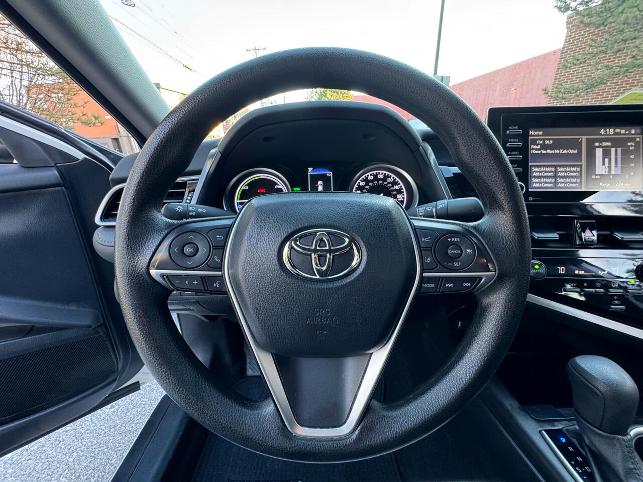 Toyota Camry Hybrid LE CVT (Natl) 2023