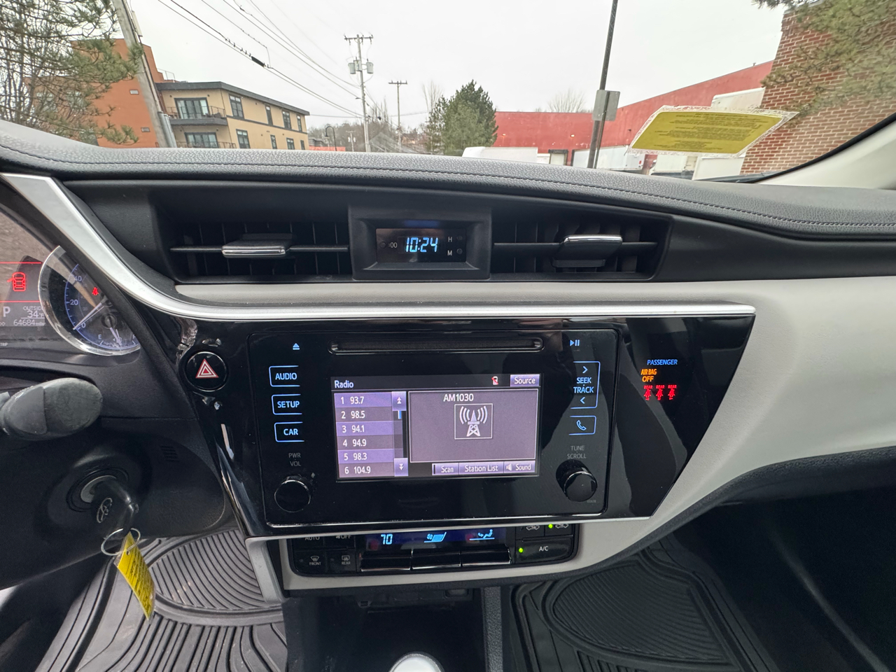 Toyota Corolla LE CVT (Natl) 2018