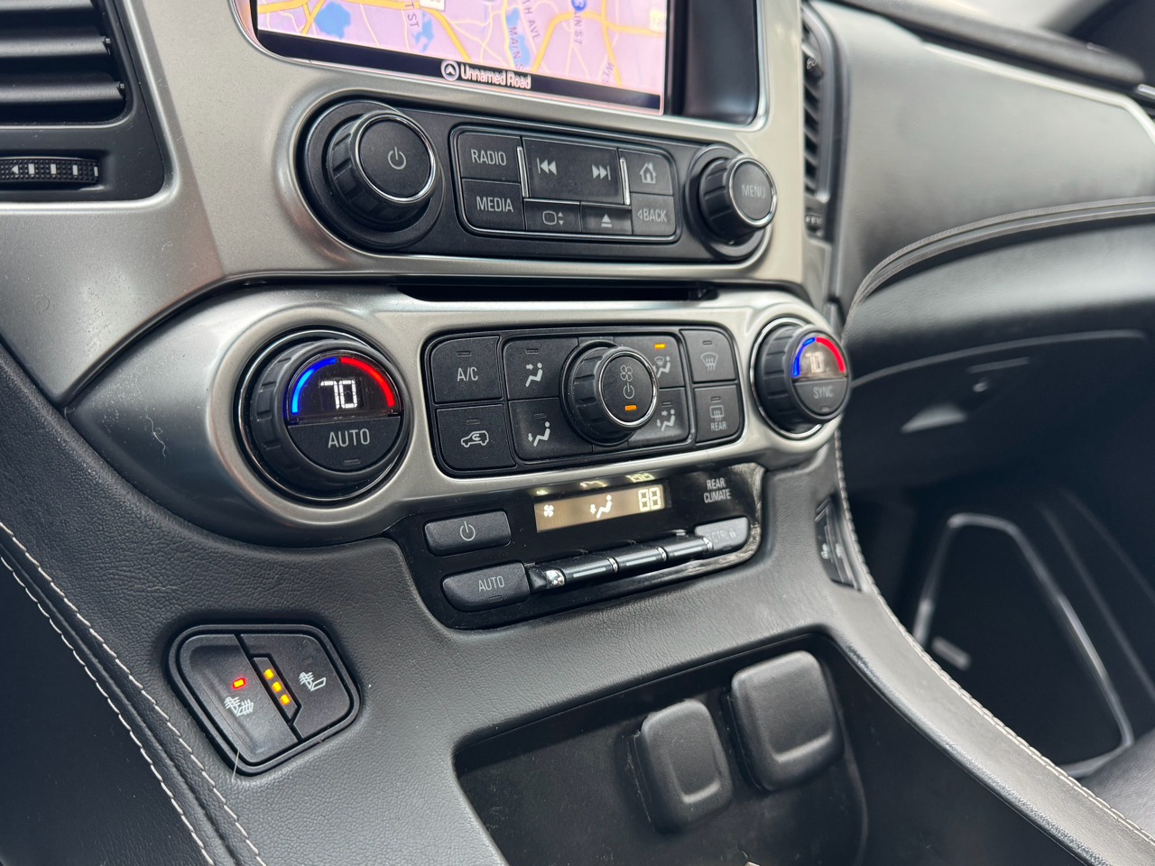 Chevrolet Tahoe  2016