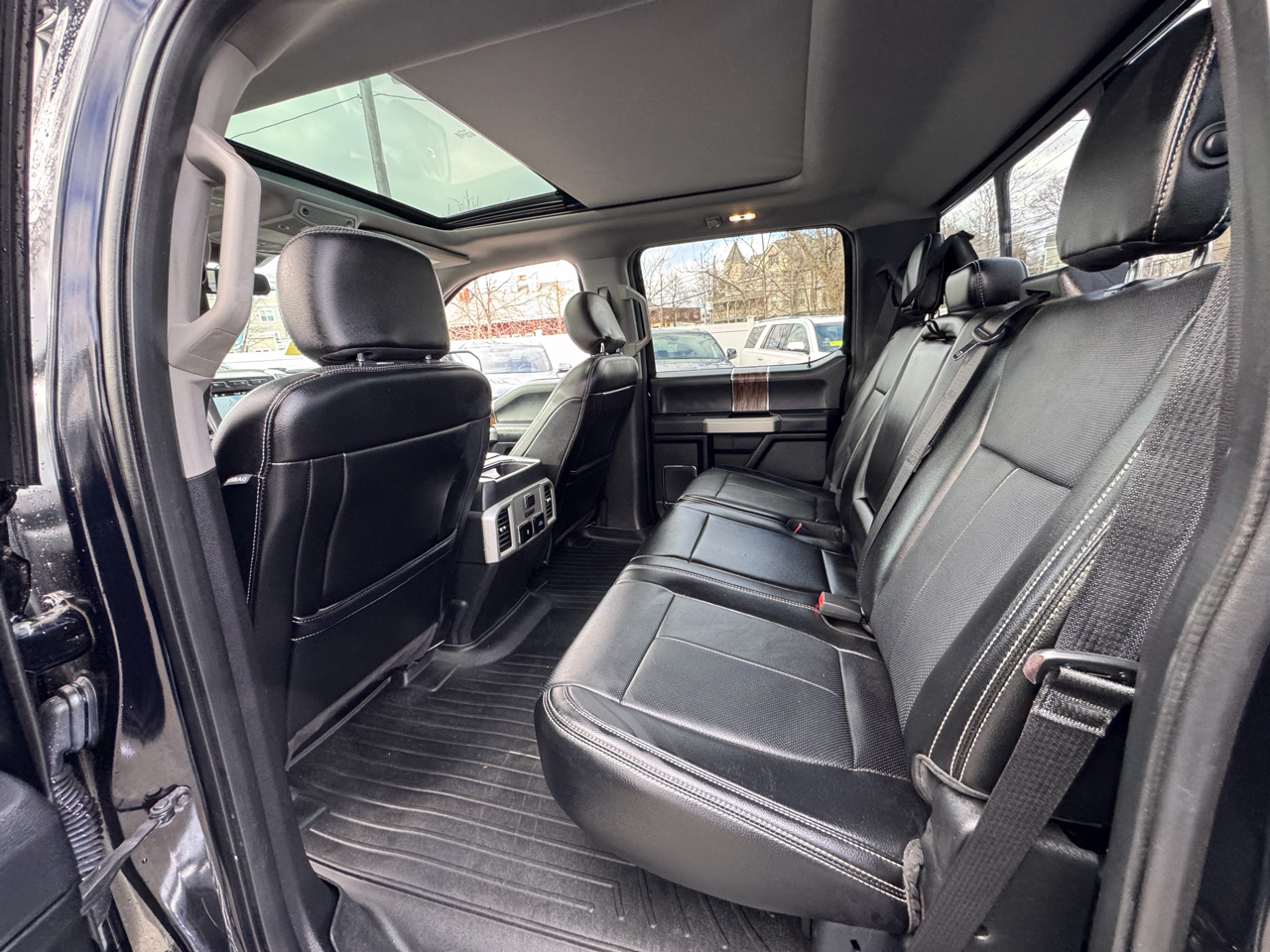 Ford F-150 Lariat 4WD SuperCrew 5.5' Box 2018