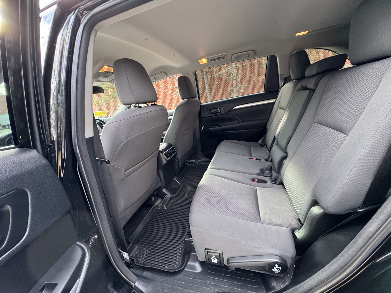 Toyota Highlander  2018