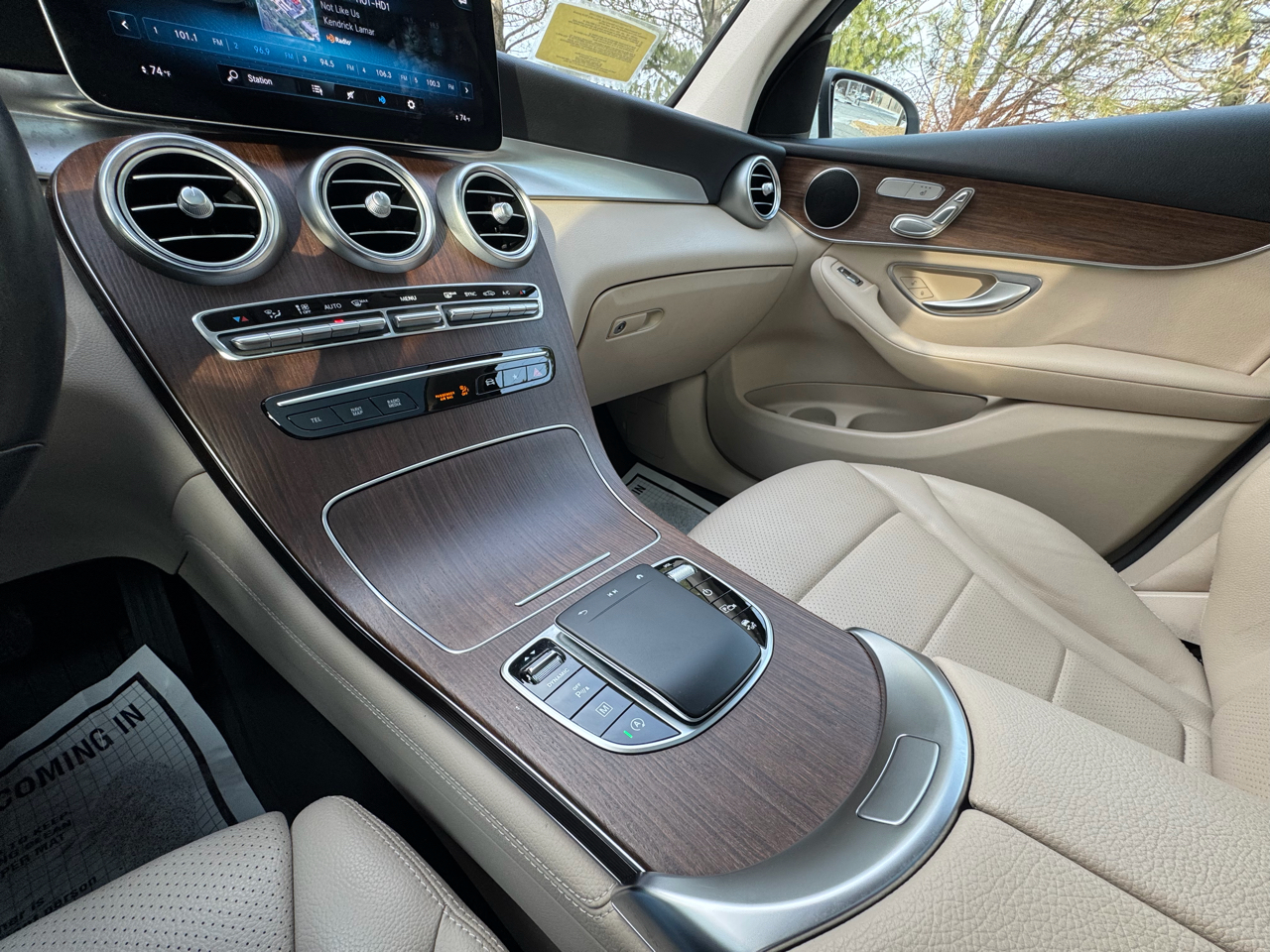 Mercedes-Benz GLC GLC 300 4MATIC SUV 2021