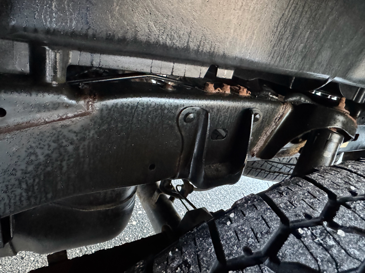 Toyota Tacoma 4WD Double Cab V6 AT SR5 (Natl) 2016