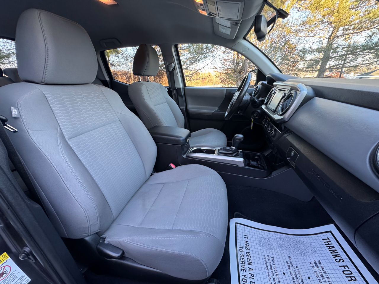 Toyota Tacoma 4WD Double Cab V6 AT SR5 (Natl) 2016