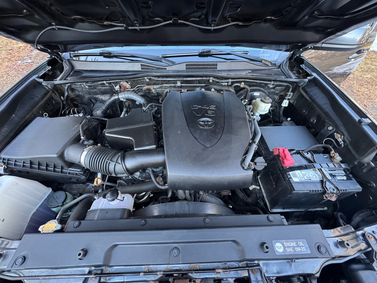 Toyota Tacoma 4WD Double Cab V6 AT SR5 (Natl) 2016