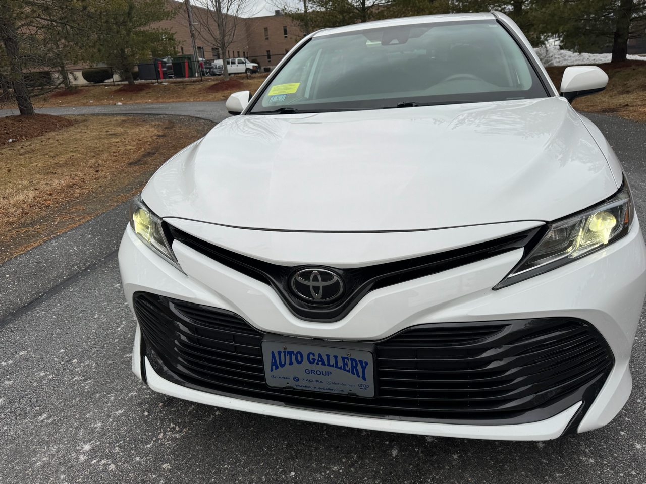 Toyota Camry LE Auto (Natl) 2020