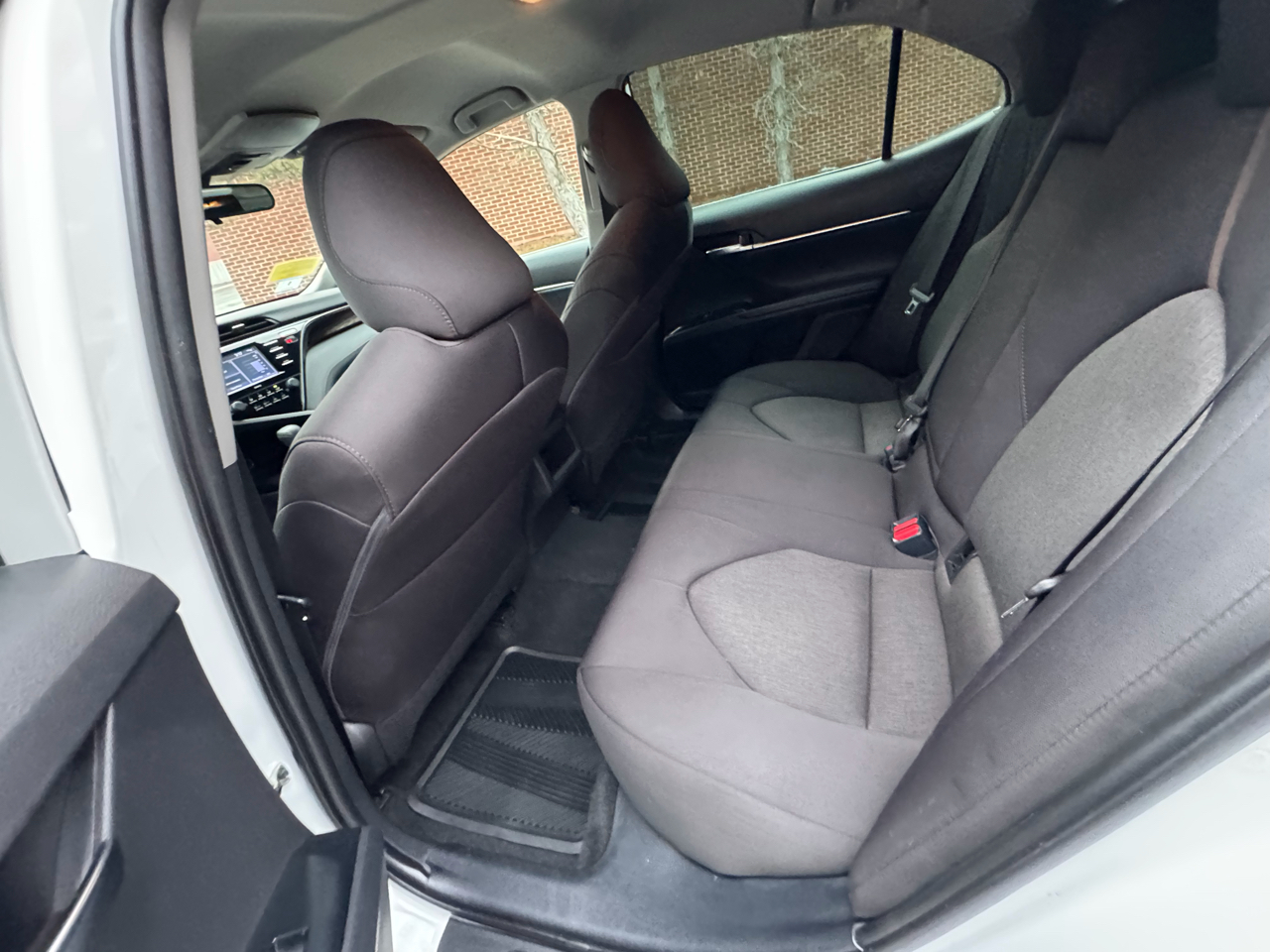 Toyota Camry LE Auto (Natl) 2020