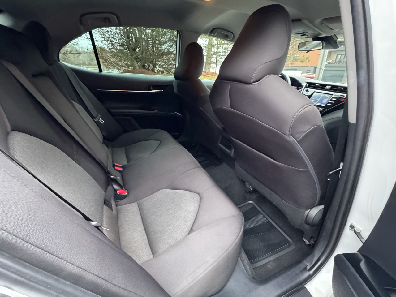 Toyota Camry LE Auto (Natl) 2020