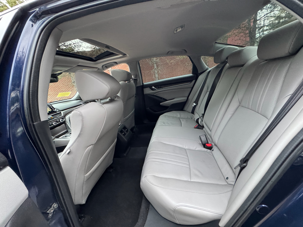 Honda Accord Sedan EX-L Navi 2.0T Auto 2018