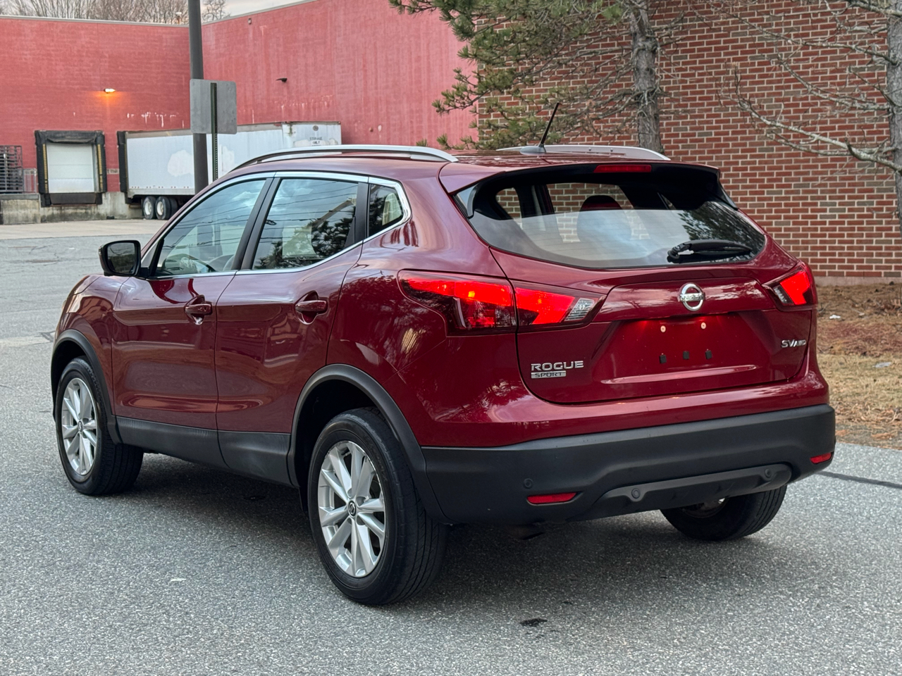 Nissan Rogue Sport  2019