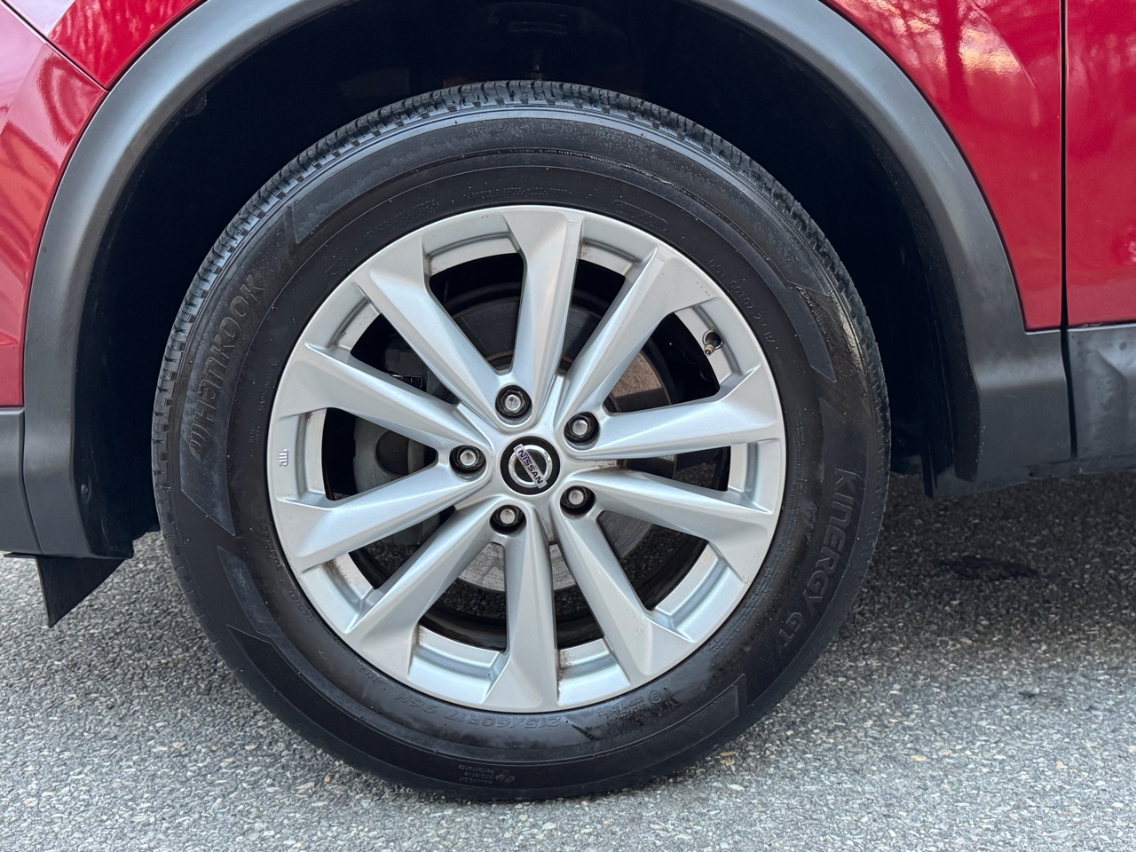 Nissan Rogue Sport  2019