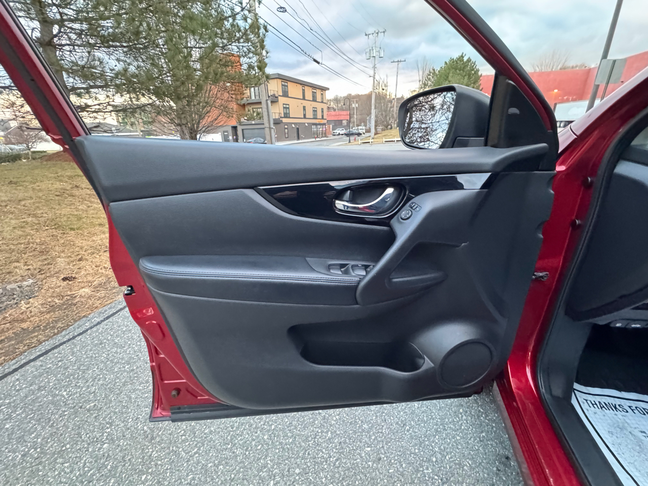 Nissan Rogue Sport  2019