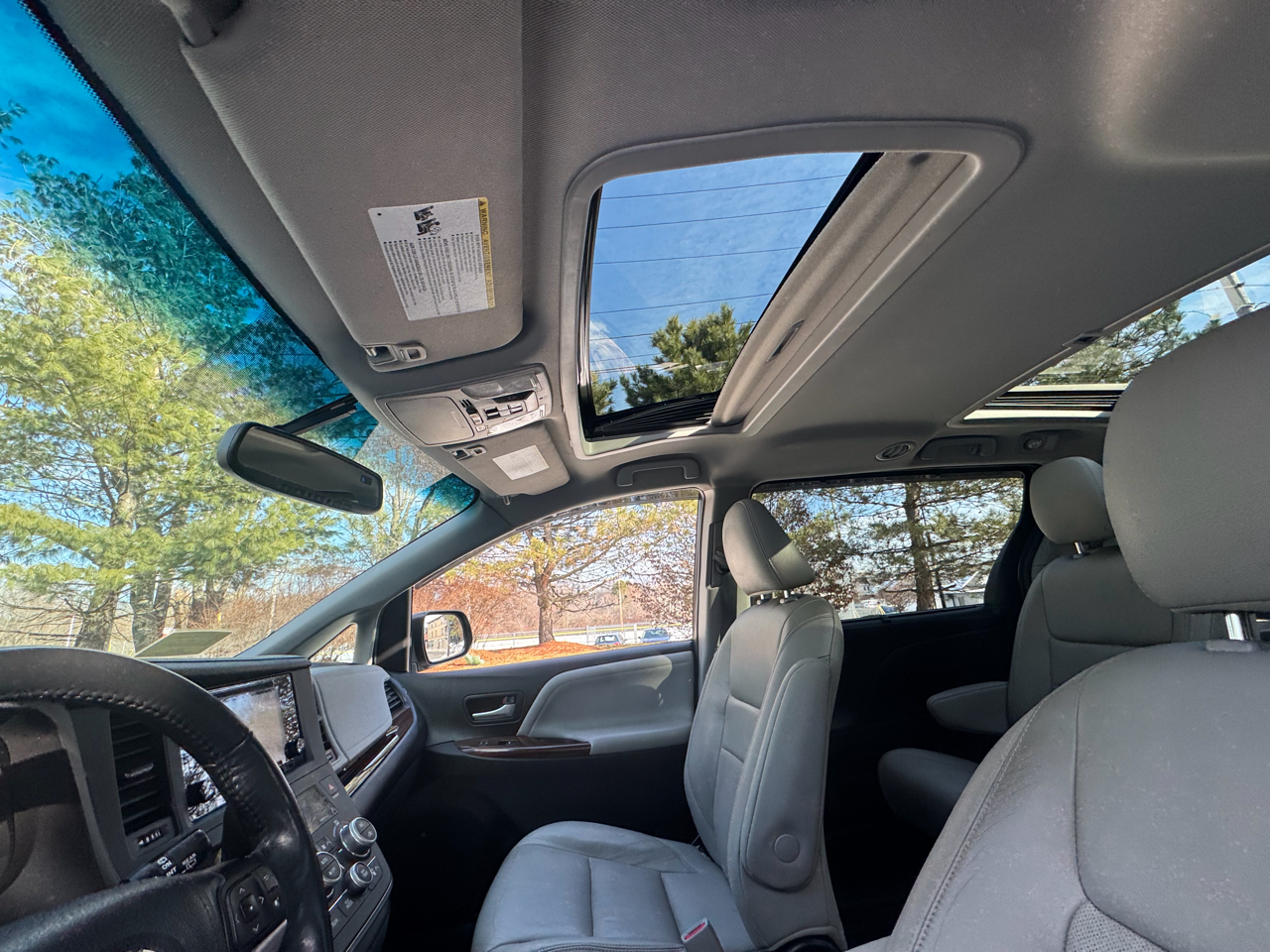 Toyota Sienna 5dr 7-Pass Van Ltd Premium AWD (Natl) 2015