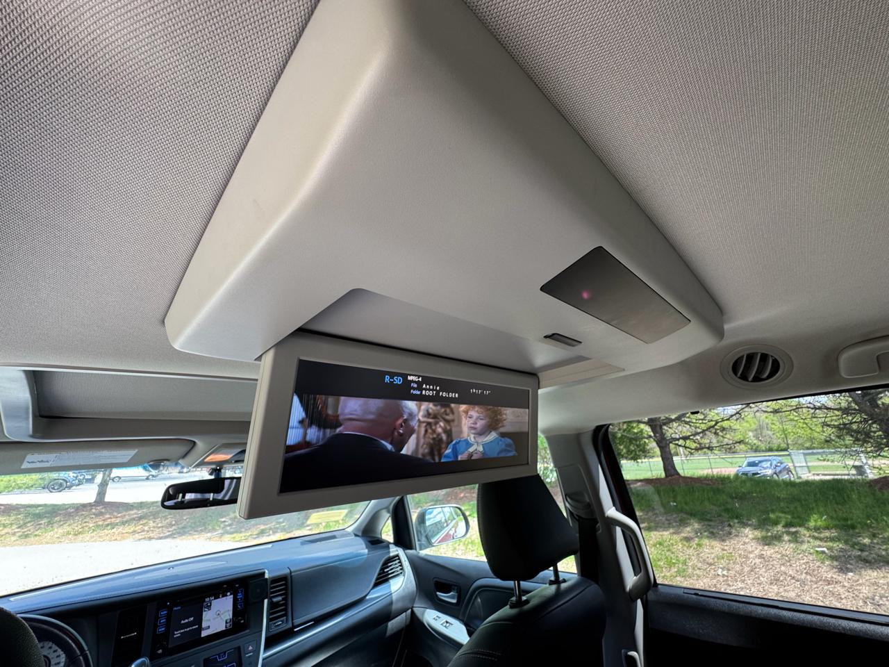 Toyota Sienna 5dr 8-Pass Van SE Premium FWD (Natl) 2016