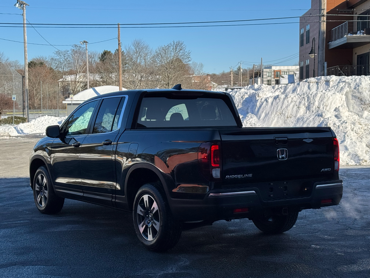 Honda Ridgeline RTL-T 4x4 Crew Cab 5.3' Bed 2017
