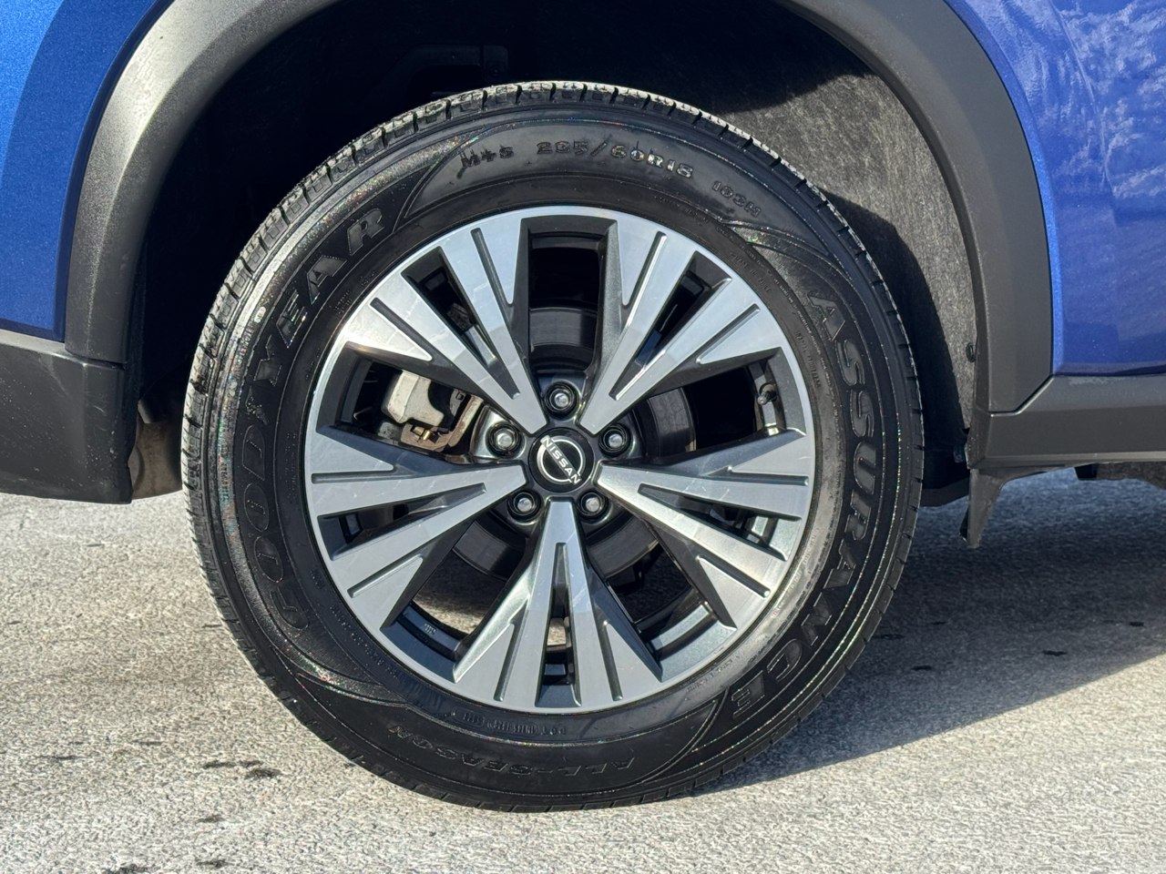 Nissan Rogue AWD SV 2023