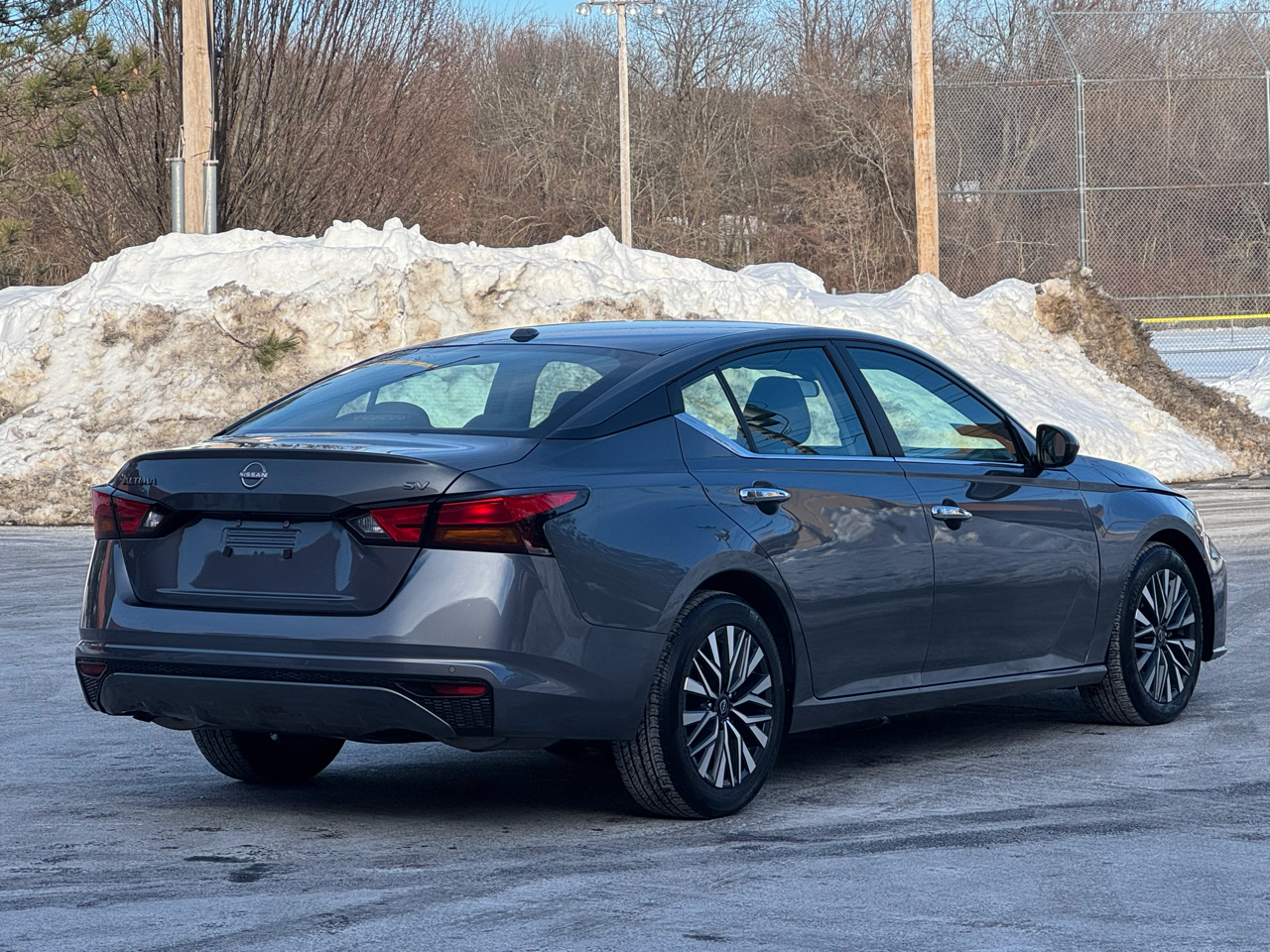 Nissan Altima 2.5 SV Sedan 2024