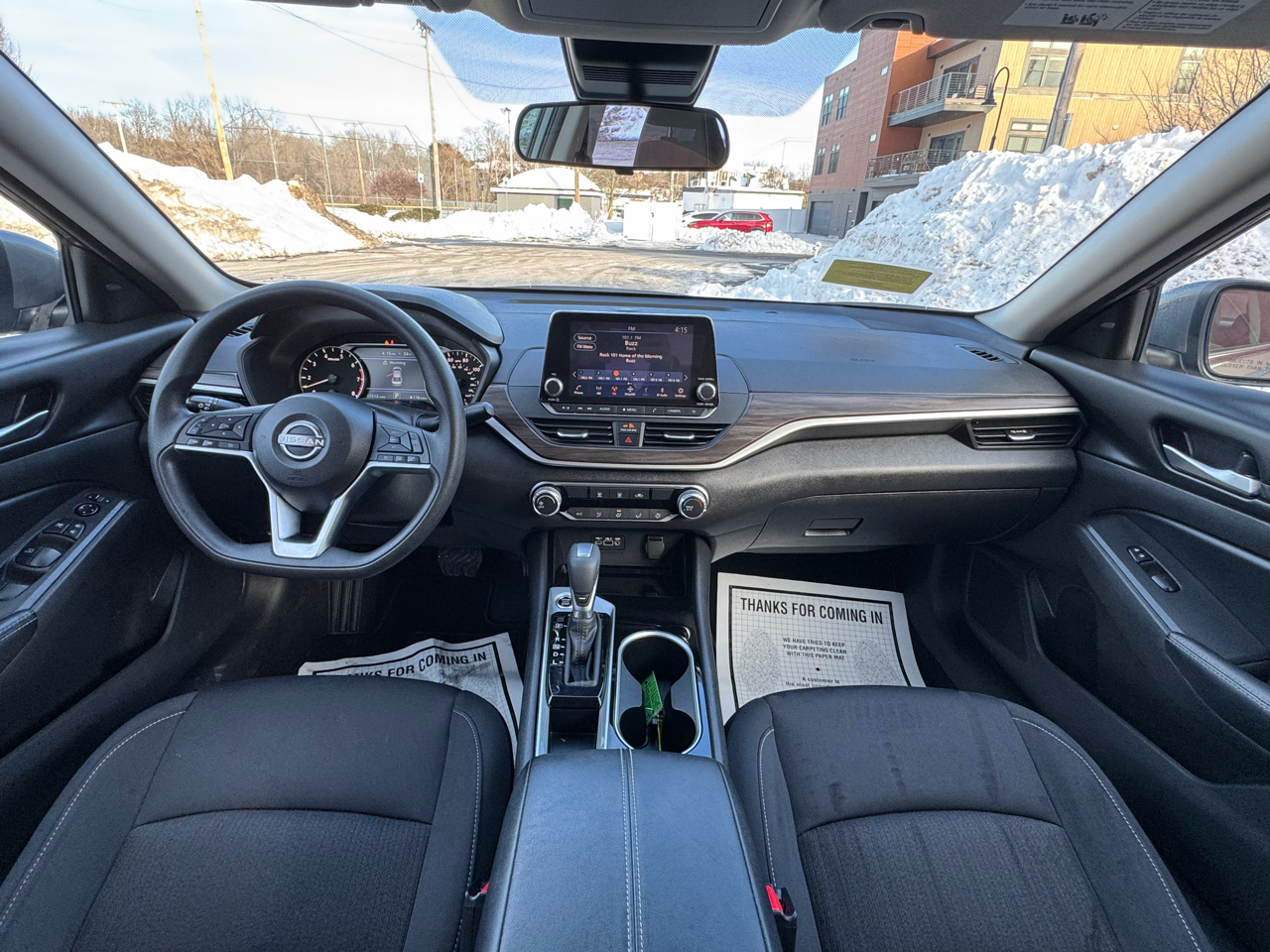 Nissan Altima 2.5 SV Sedan 2024