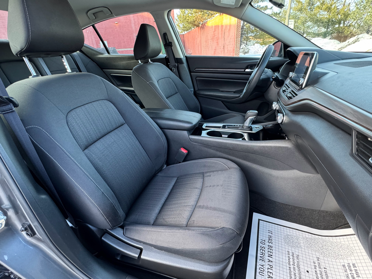 Nissan Altima 2.5 SV Sedan 2024