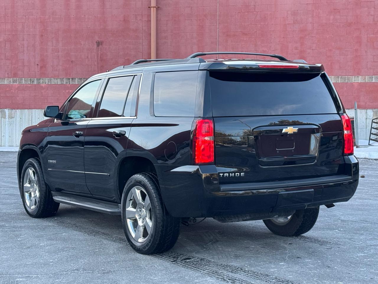 Chevrolet Tahoe  2017