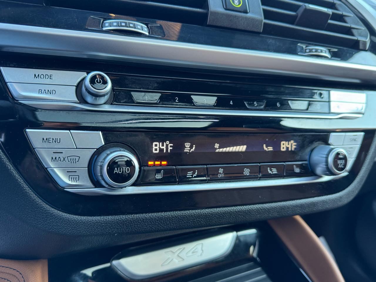 BMW X4 xDrive30i Sports Activity Coupe 2021