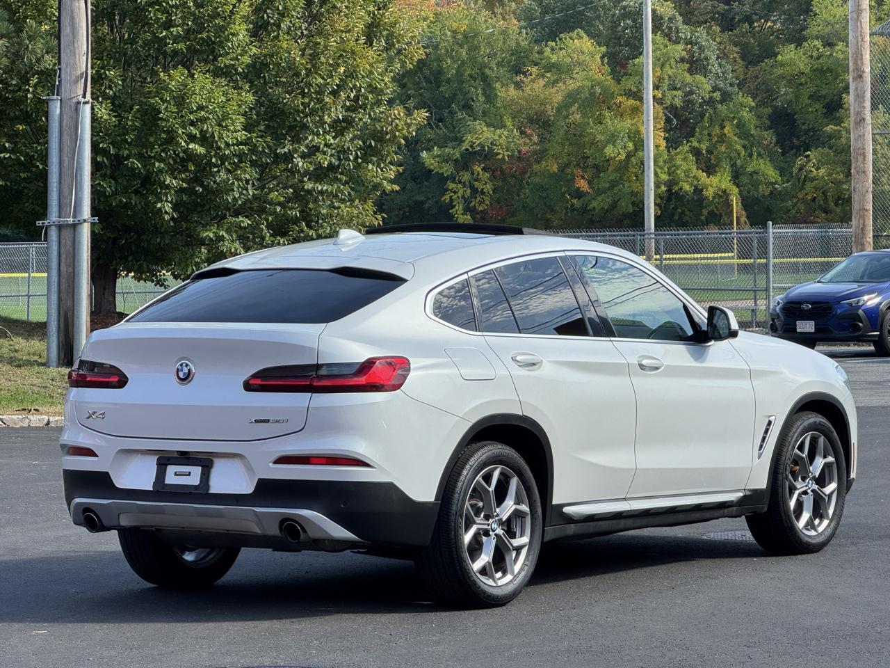 BMW X4 xDrive30i Sports Activity Coupe 2021