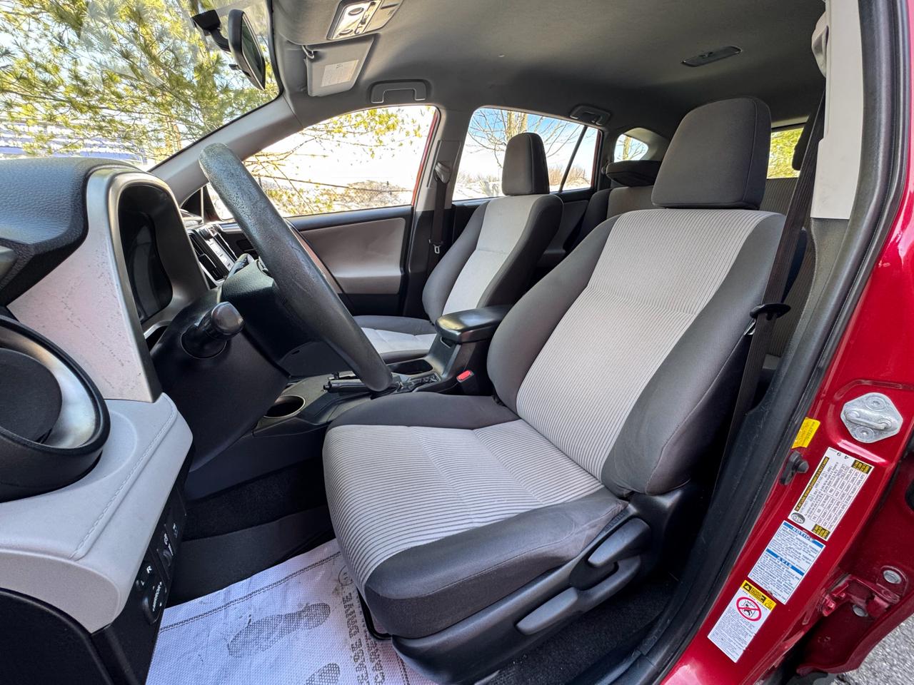 Toyota RAV4  2015