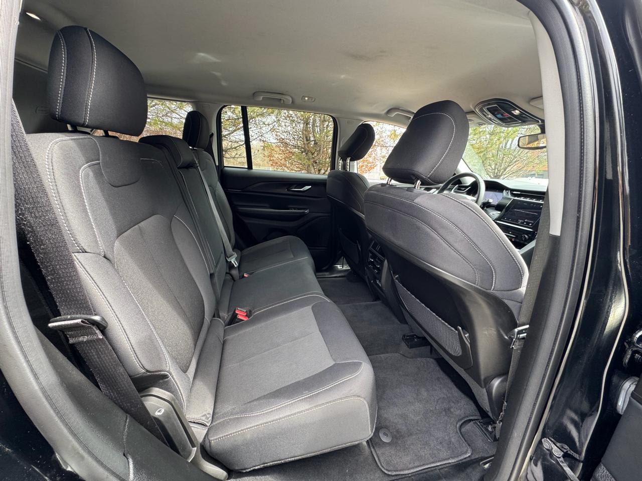 Jeep Grand Cherokee Laredo 4x4 2023