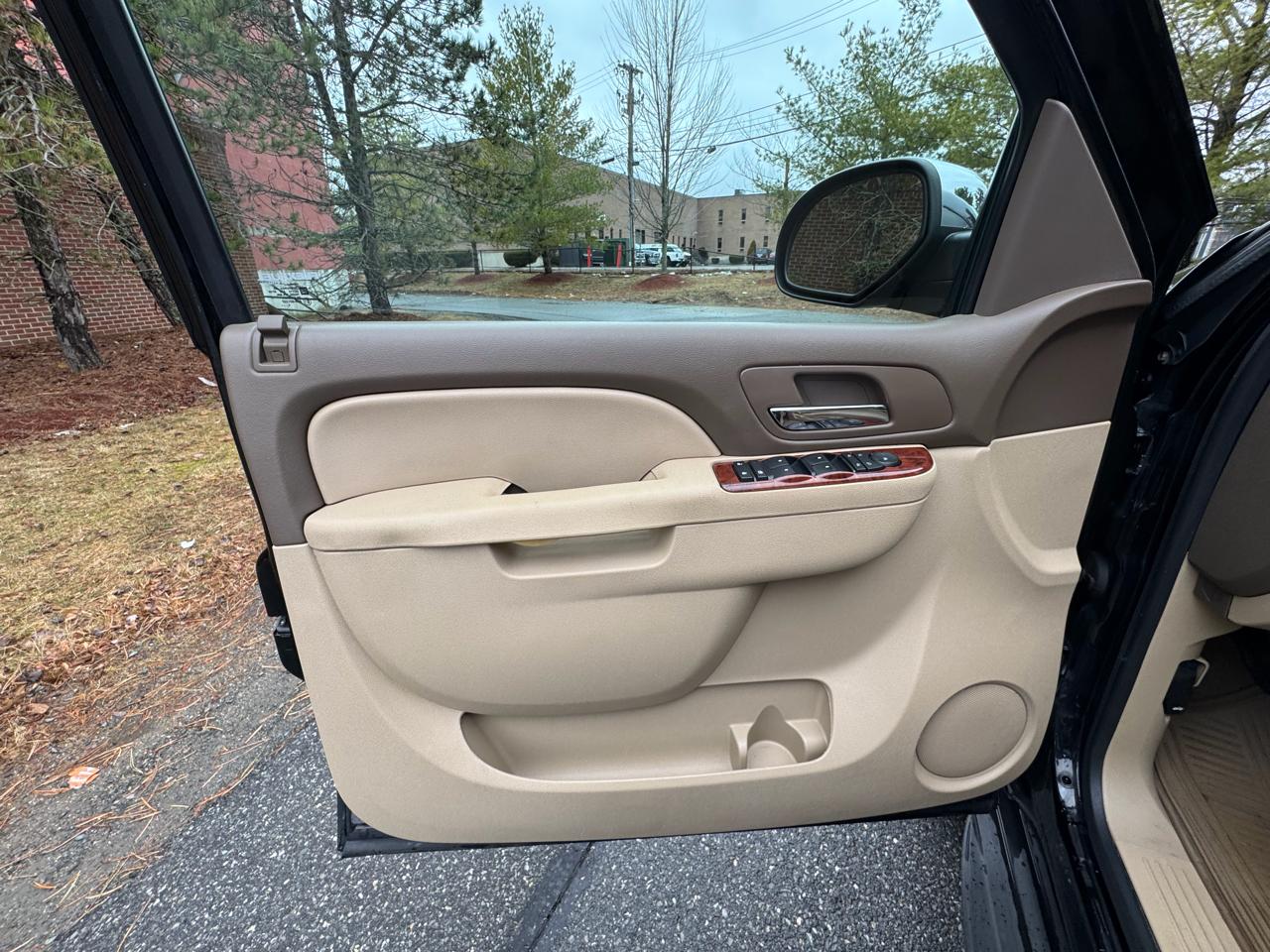 Chevrolet Tahoe 4WD 4dr 1500 LS 2013