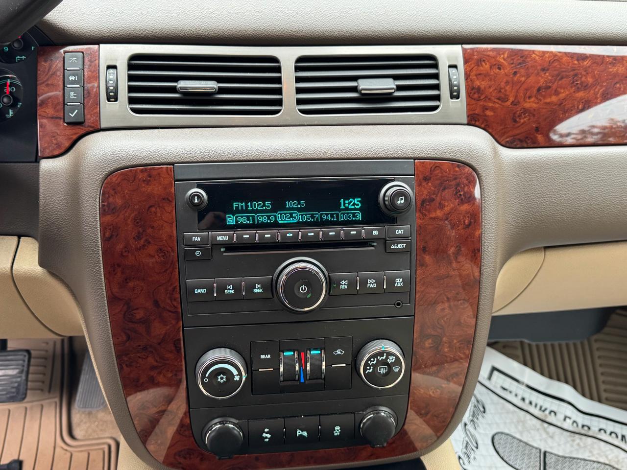 Chevrolet Tahoe 4WD 4dr 1500 LS 2013