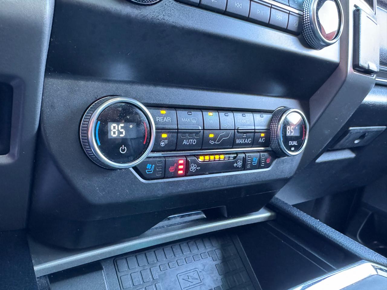 Ford Expedition  2019