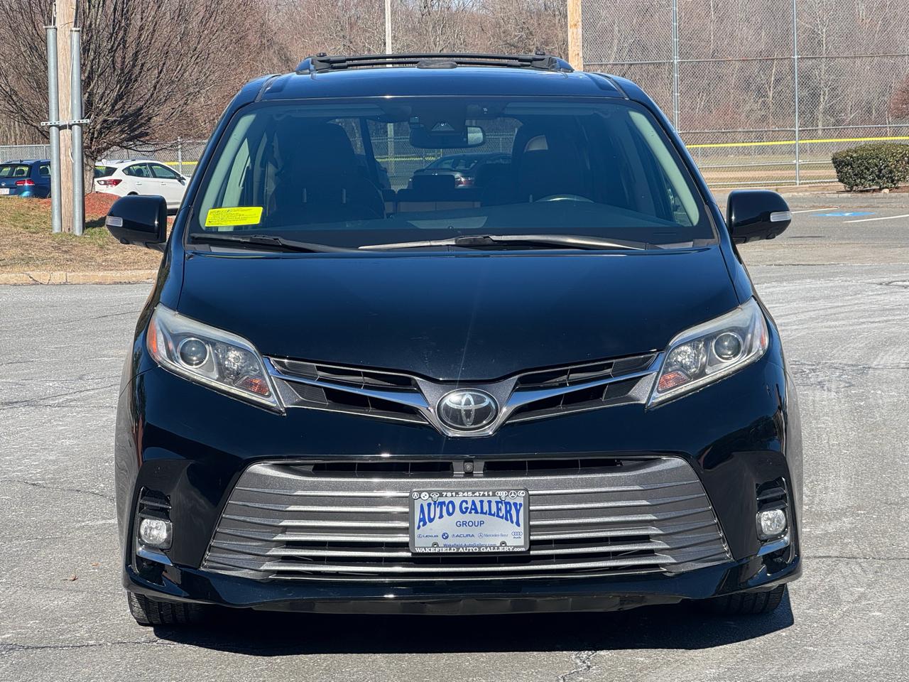 Toyota Sienna Limited Premium AWD 7-Passenger (Natl) 2018