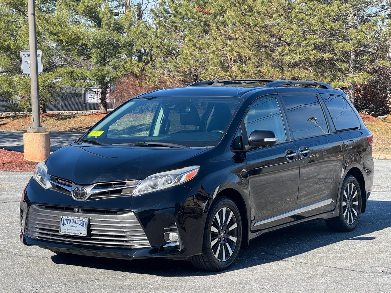 Toyota Sienna Limited Premium AWD 7-Passenger (Natl) 2018