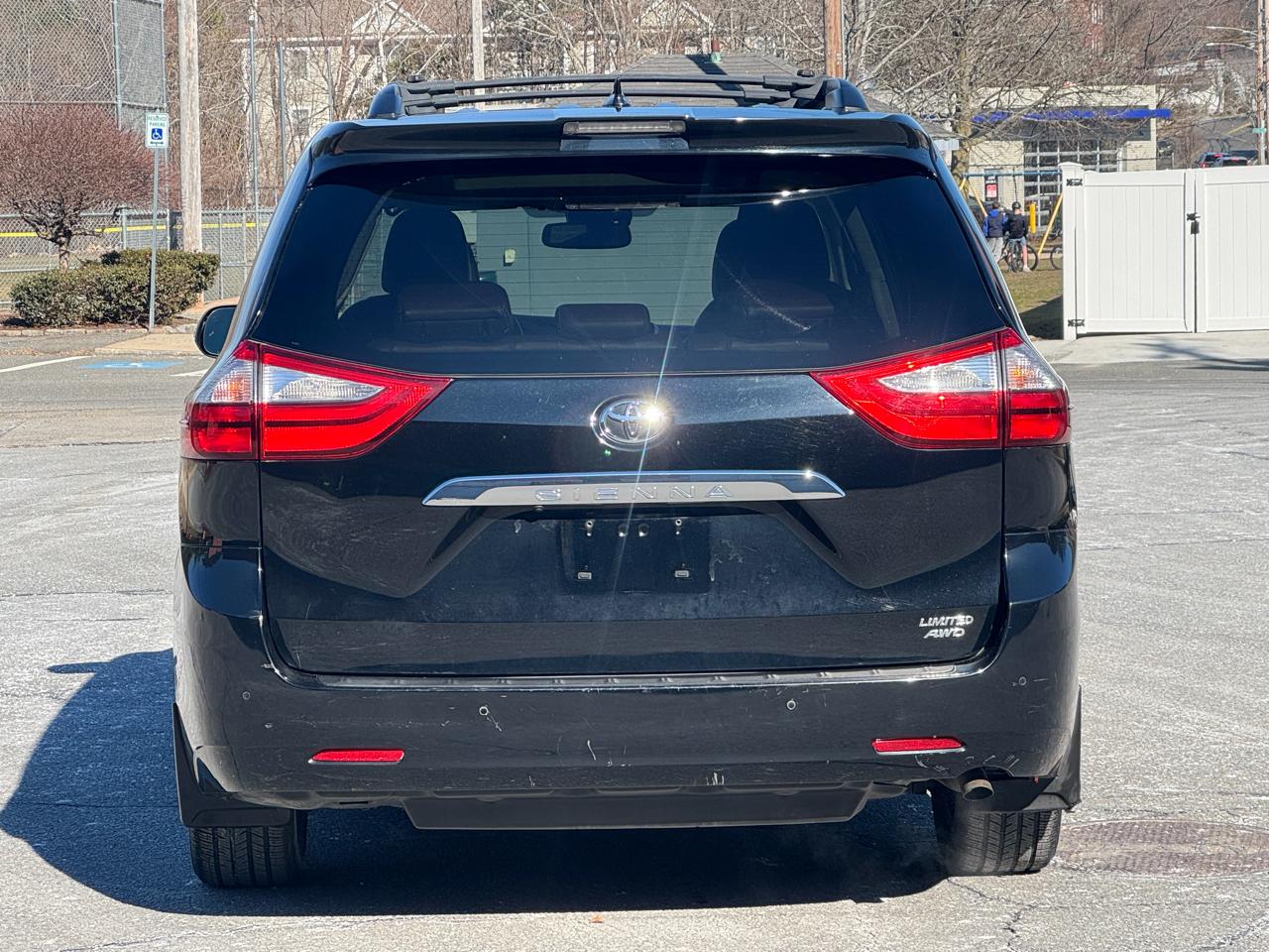 Toyota Sienna Limited Premium AWD 7-Passenger (Natl) 2018