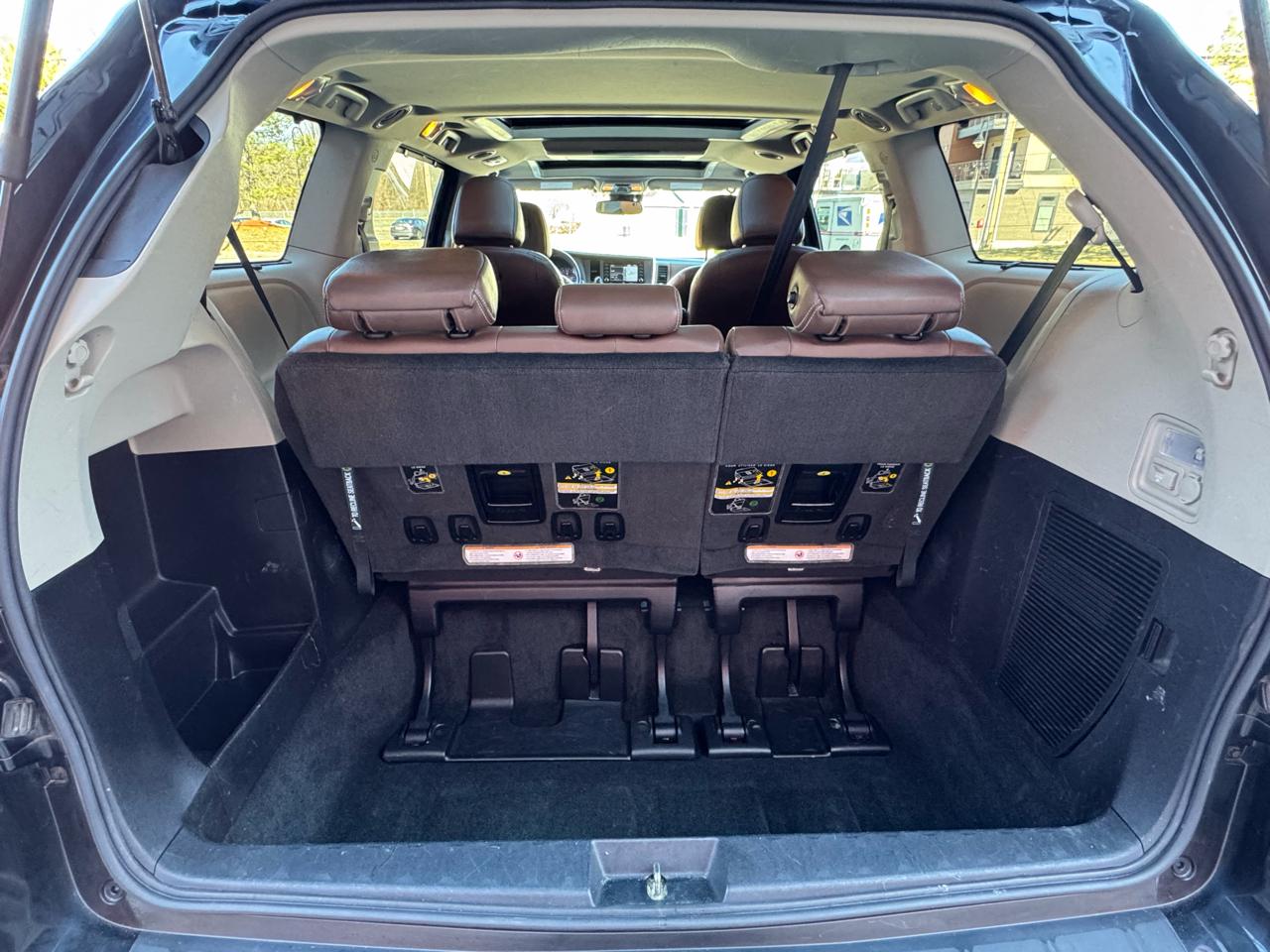 Toyota Sienna Limited Premium AWD 7-Passenger (Natl) 2018