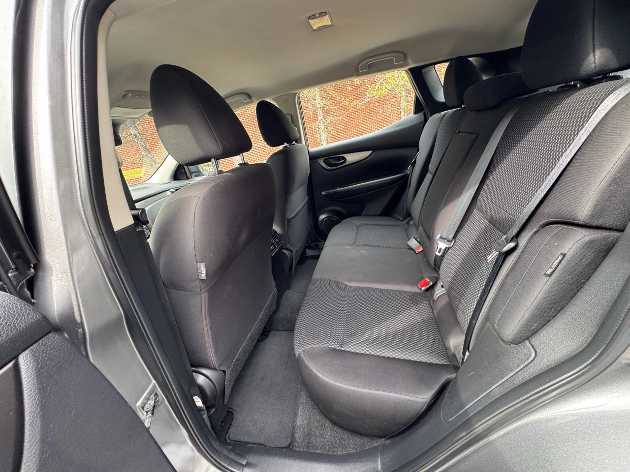 Nissan Rogue Sport  2021