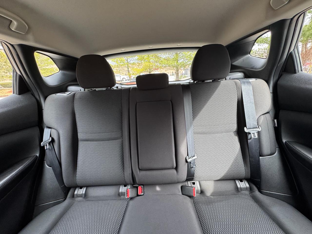 Nissan Rogue Sport  2021