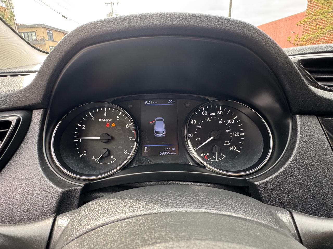 Nissan Rogue Sport  2021