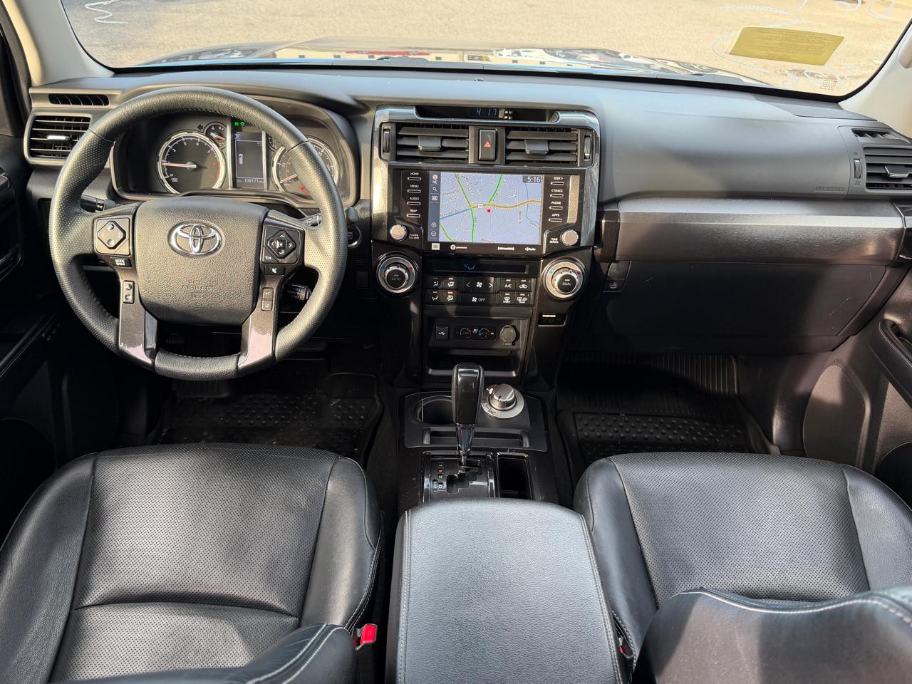 Toyota 4Runner Nightshade 4WD (Natl) 2020