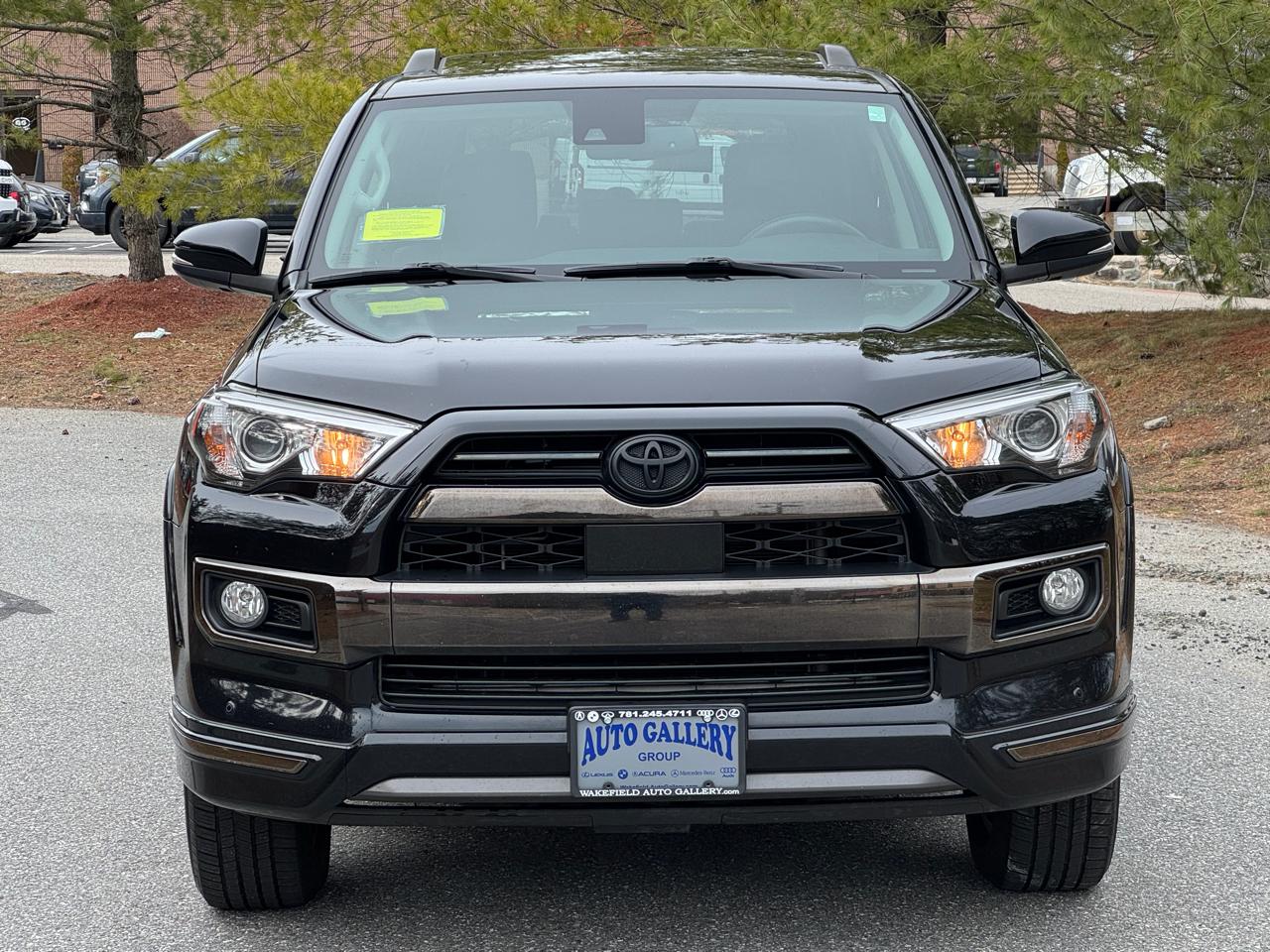Toyota 4Runner Nightshade 4WD (Natl) 2020