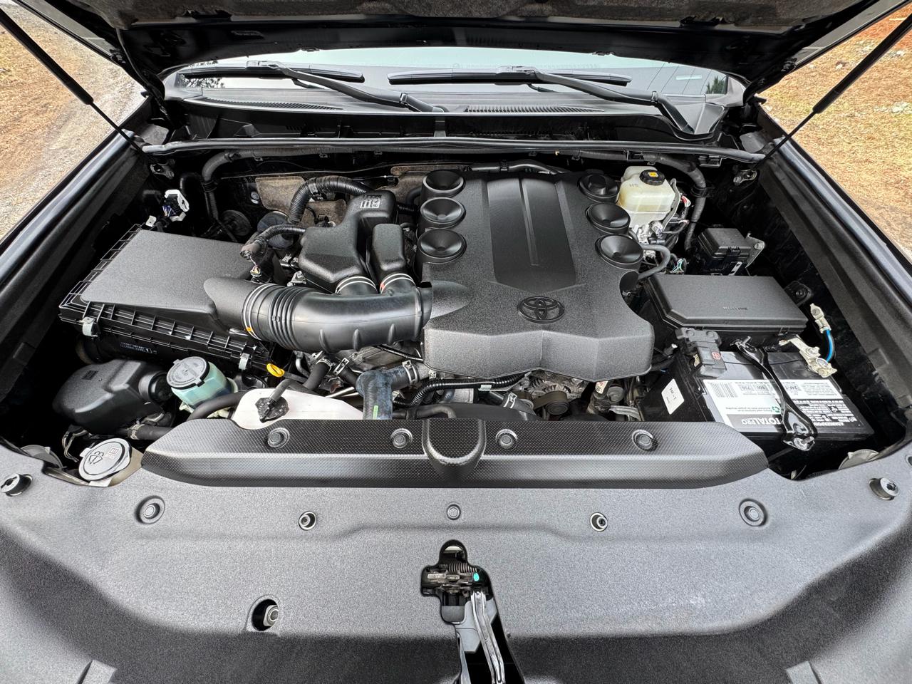 Toyota 4Runner Nightshade 4WD (Natl) 2020