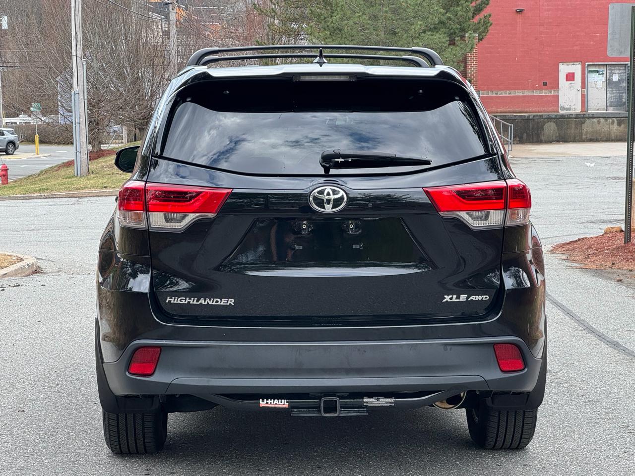 Toyota Highlander  2018