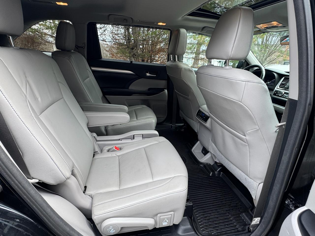 Toyota Highlander  2018