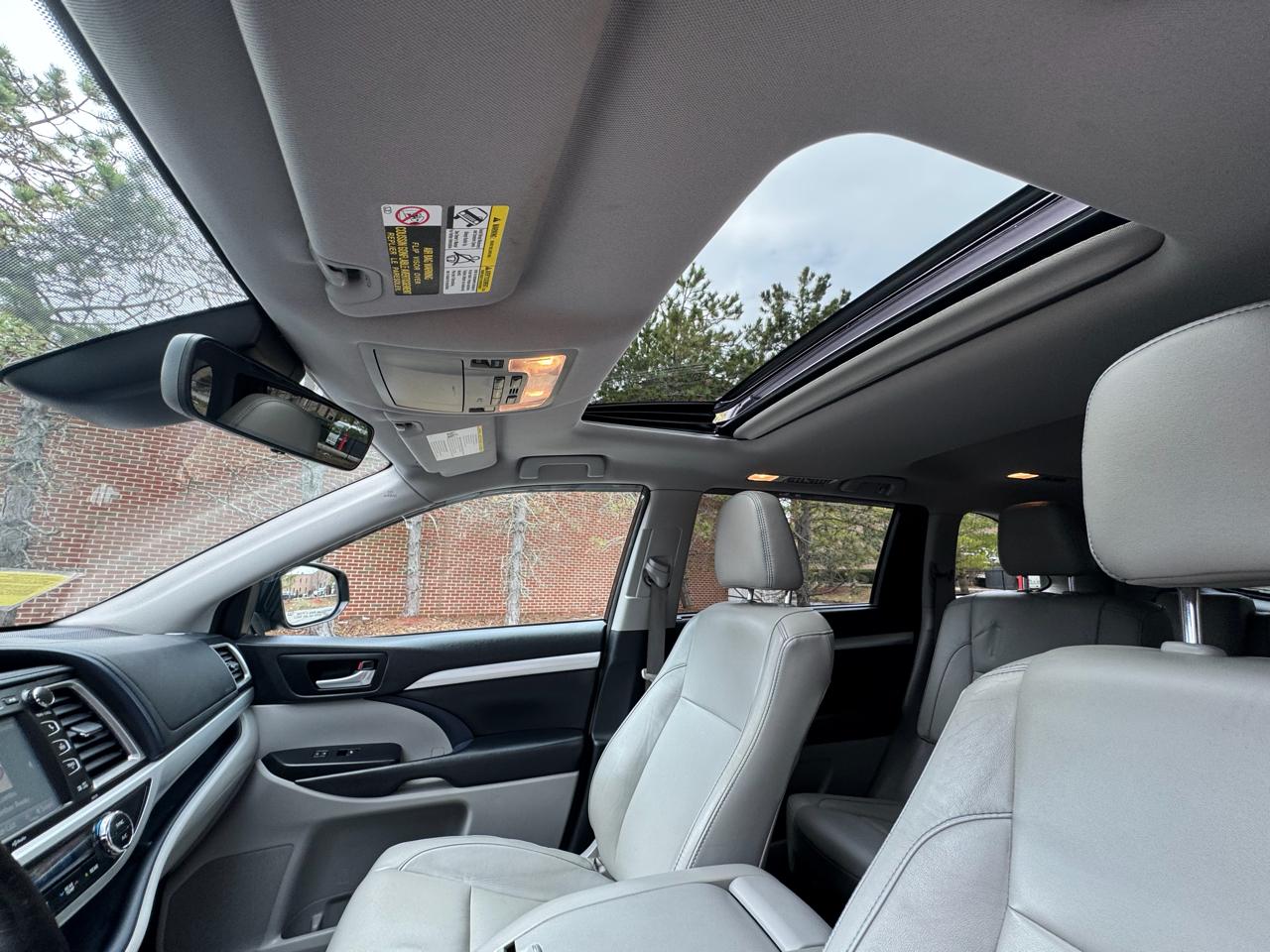 Toyota Highlander  2018