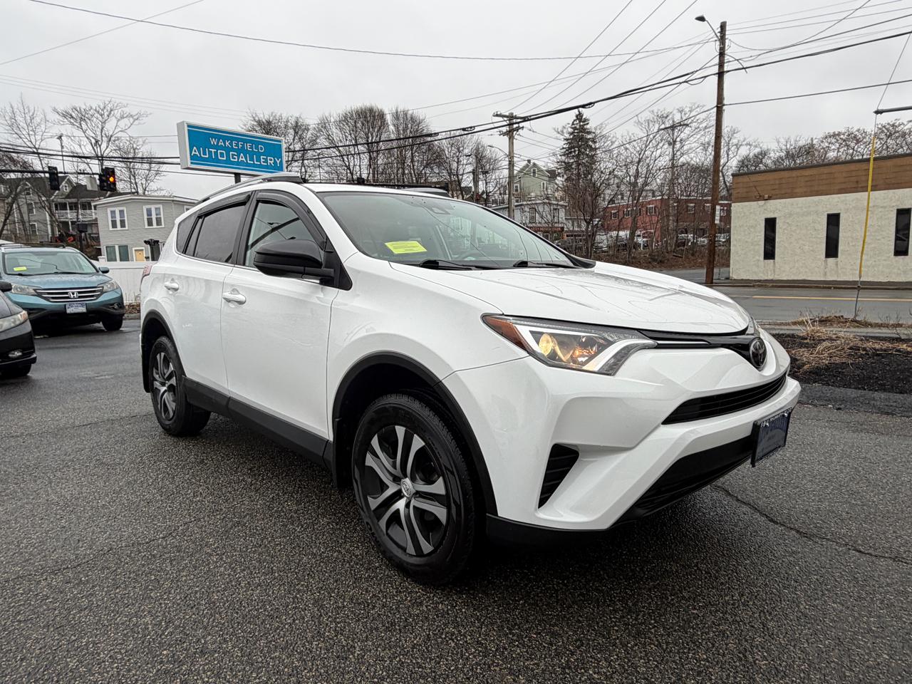 Toyota RAV4  2017
