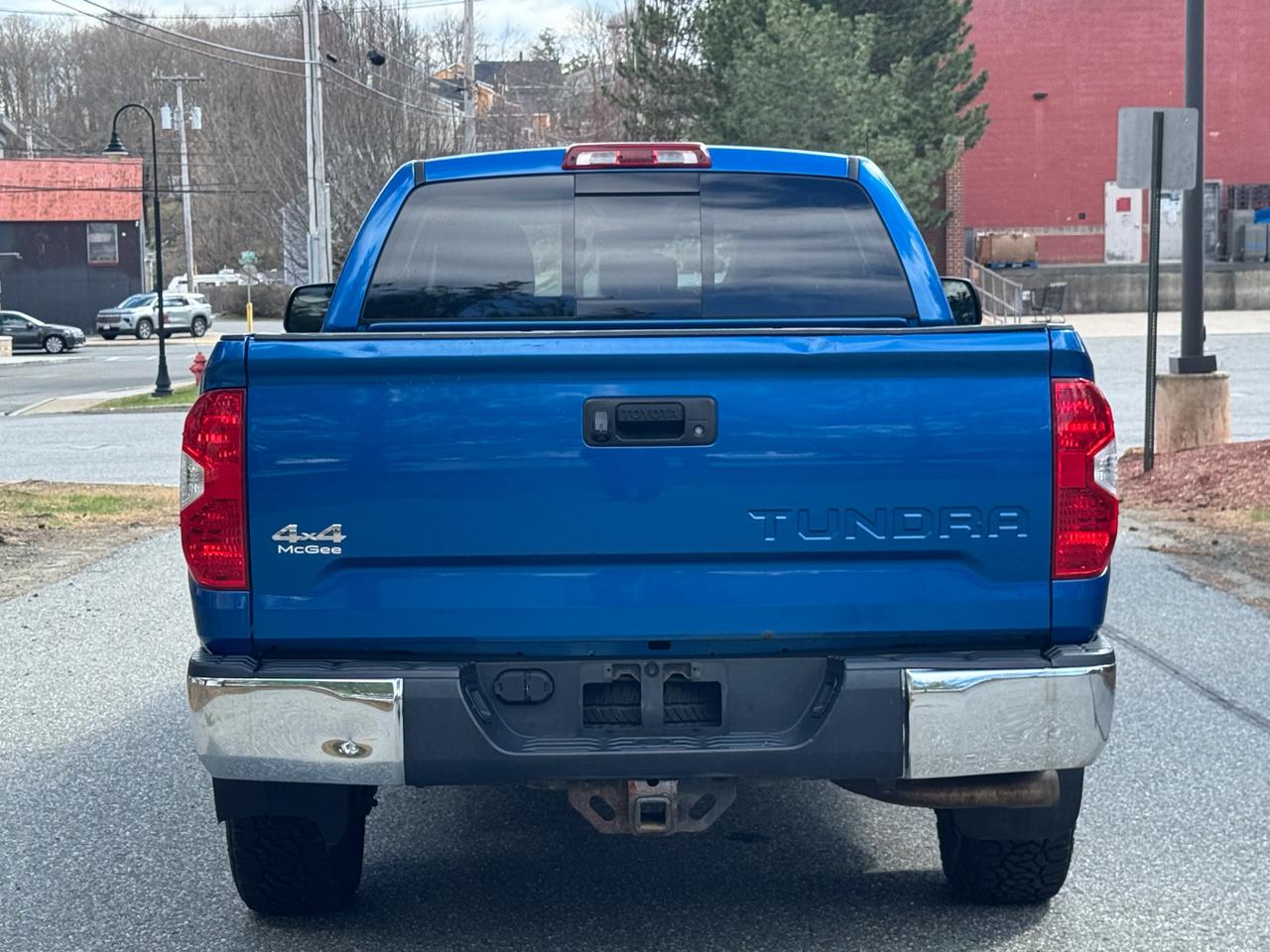 Toyota Tundra 4WD SR5 Double Cab 6.5' Bed 4.6L (Natl) 2018