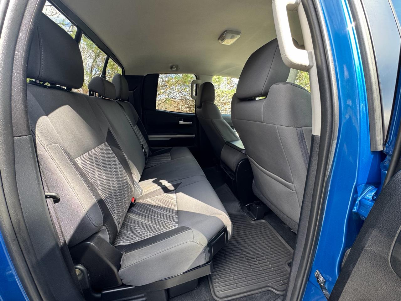 Toyota Tundra 4WD SR5 Double Cab 6.5' Bed 4.6L (Natl) 2018