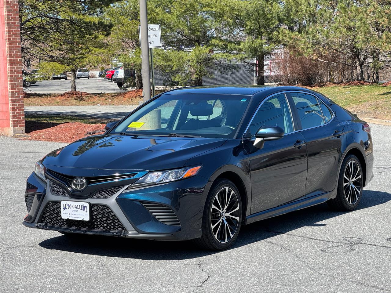 Toyota Camry  2018