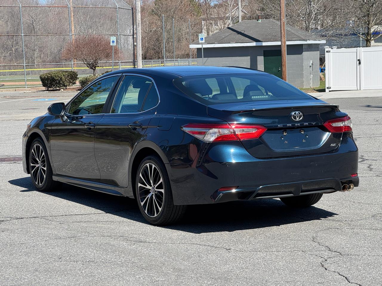 Toyota Camry  2018